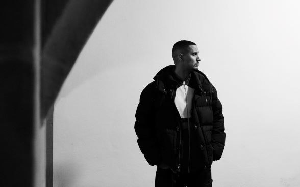 Porträt des Berner Rappers Dezmond Dez